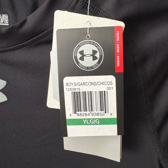 Boys Under Armour Black and Navy Tees - Picture 6 of 14